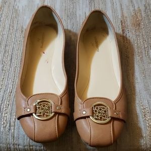 Liz Claiborne Camel colored Flats